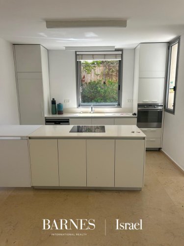 Garden apartment Tel Aviv-Yafo - picture 2